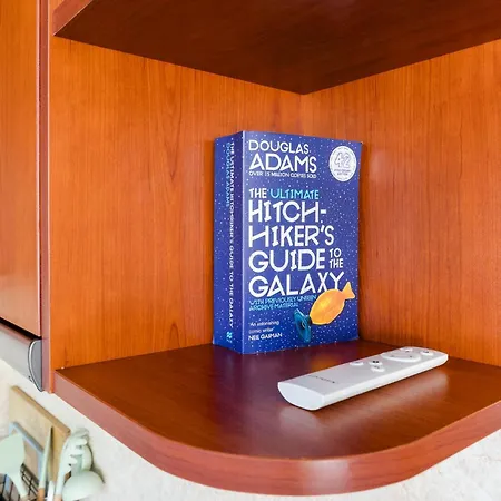 Location In Center Apartamento *